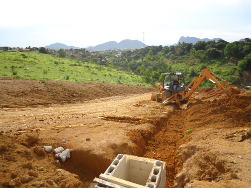 Terraplanagem do loteamento