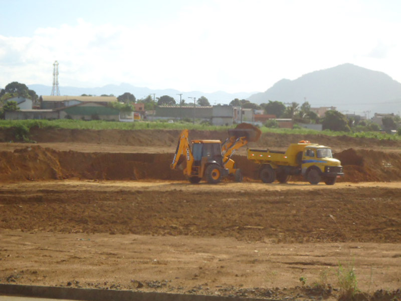 Terraplanagem do loteamento