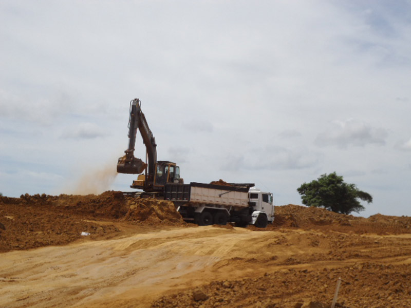 Terraplanagem do loteamento